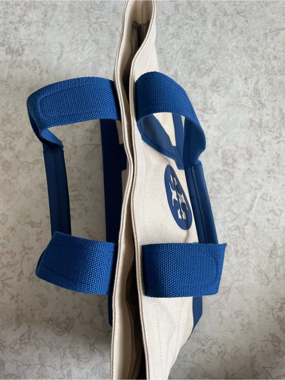 Tory Burch tory burch